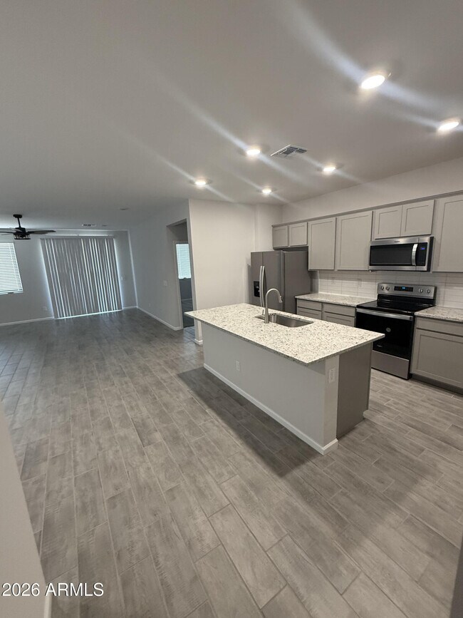 1730 S 246th Ln Buckeye, AZ 85326 photo 3