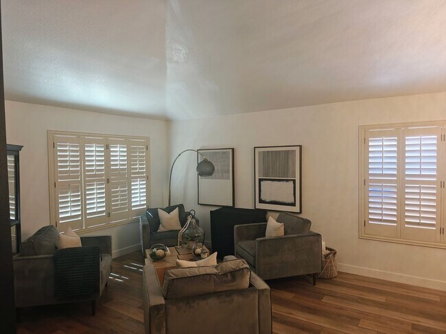 16025 S 12th Pl Phoenix, AZ 85048 photo 5