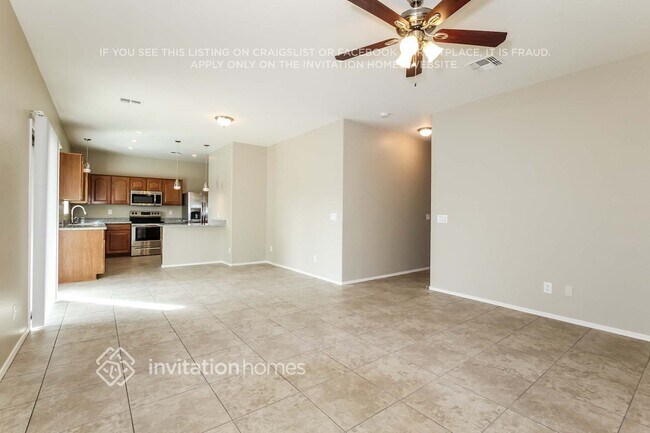 17263 W Acapulco Ln Surprise, AZ 85388 photo 5