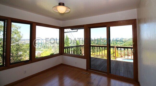 Hilltop Retreat W/ Pool! Panoramic Views! Exceptional Indoor-outdoor Living! Foundation photo 5