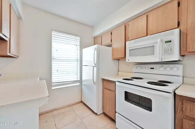 4410 N Longview Ave Phoenix, AZ 85014 photo 4