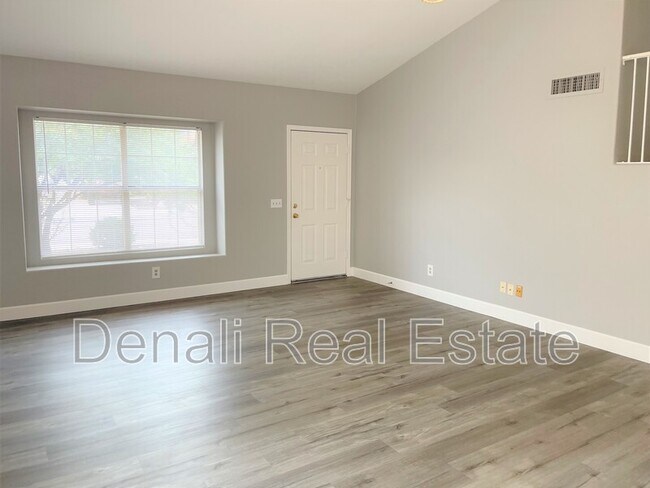 1340 W Chicago St Chandler, AZ 85224 photo 5