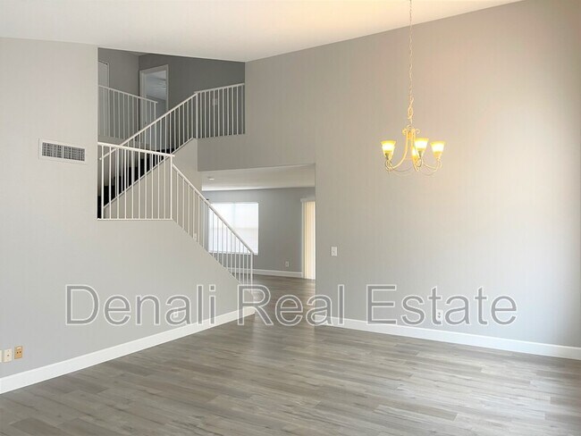 1340 W Chicago St Chandler, AZ 85224 photo 4