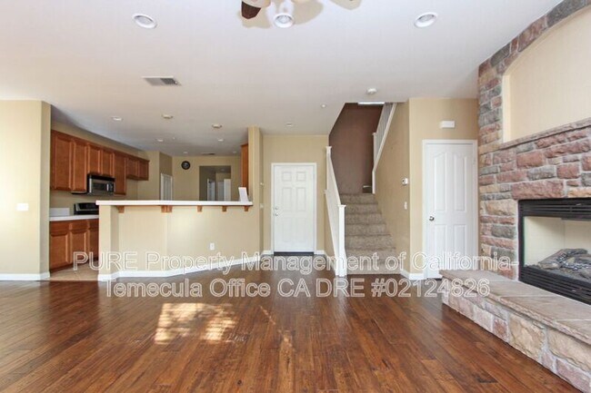 36308 Cosimo Ln Winchester, CA 92596 photo 3