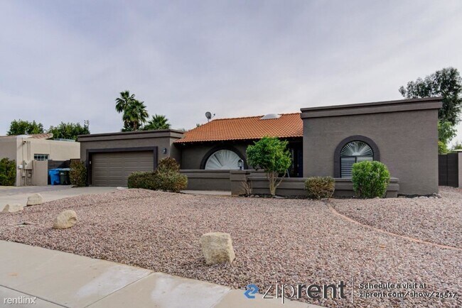 5425 E Kathleen Rd Scottsdale, AZ 85254 photo 2
