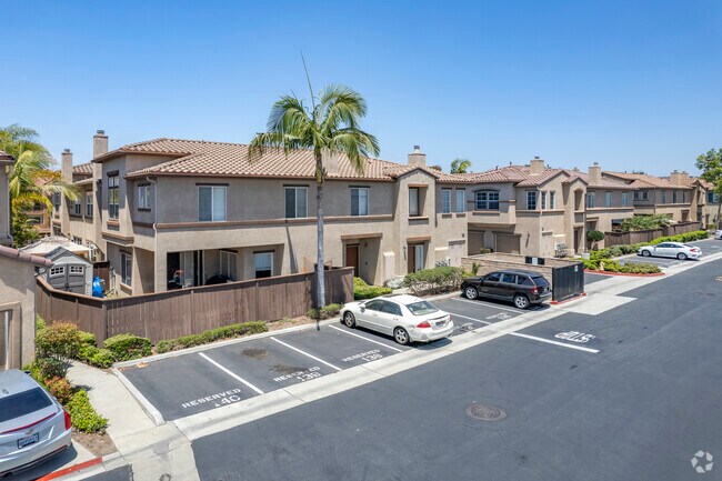4479 Brisbane Way Oceanside, CA 92058 photo 2