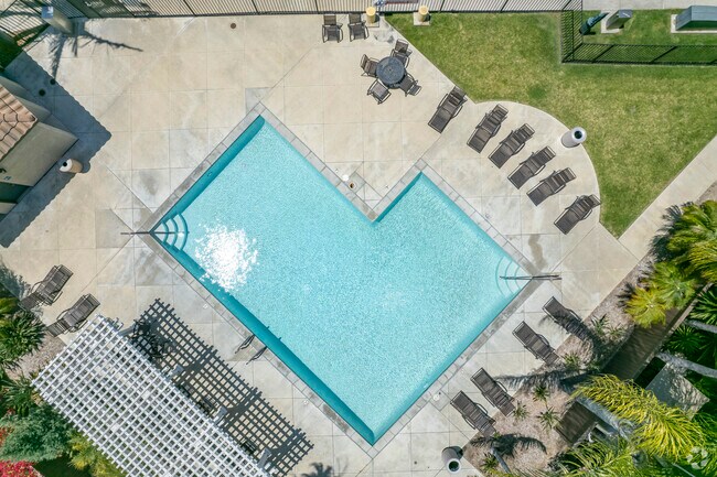 4479 Brisbane Way Oceanside, CA 92058 photo 5