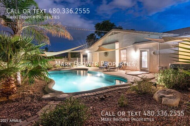 1181 E Hawken Way photo 2