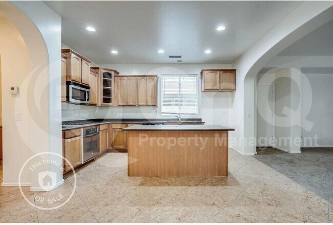 1195 E Gail Dr Chandler, AZ 85225 photo 4