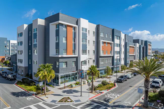 Columba Apartments