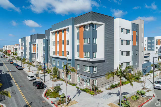 Columba Apartments photo 3