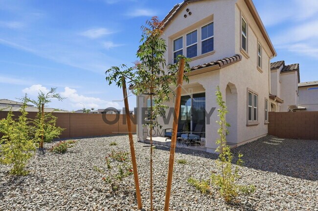 10204 E Ulysses Ave Mesa, AZ 85212 photo 5