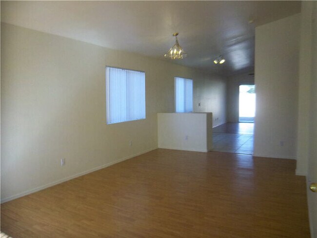 16465 N 138th Ave Surprise, AZ 85374 photo 2