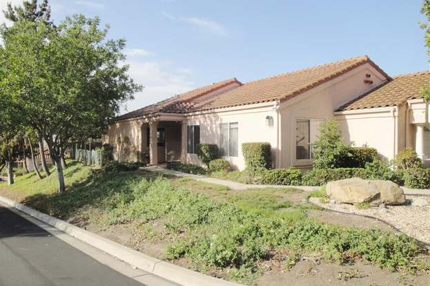1705 Muirfield Glen Escondido, CA 92026