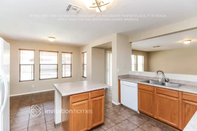 11051 E Flower Ave Mesa, AZ 85208 photo 3