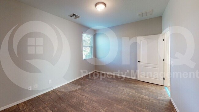 3953 E Edna Dr Gilbert, AZ 85296 photo 5