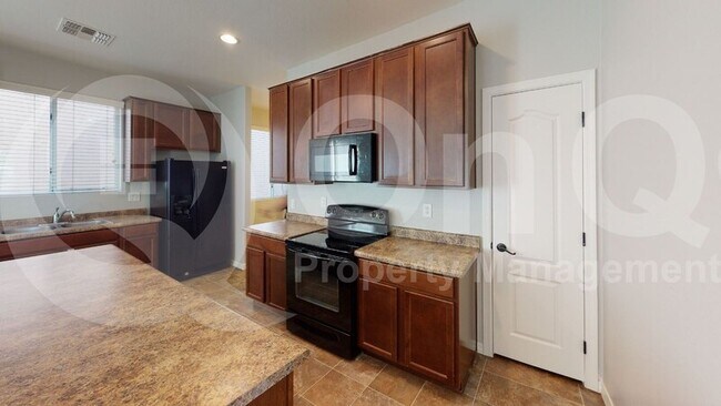 3953 E Edna Dr Gilbert, AZ 85296 photo 3