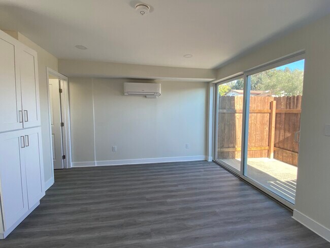 6228 Syracuse Ln San Diego, CA 92122 photo 3