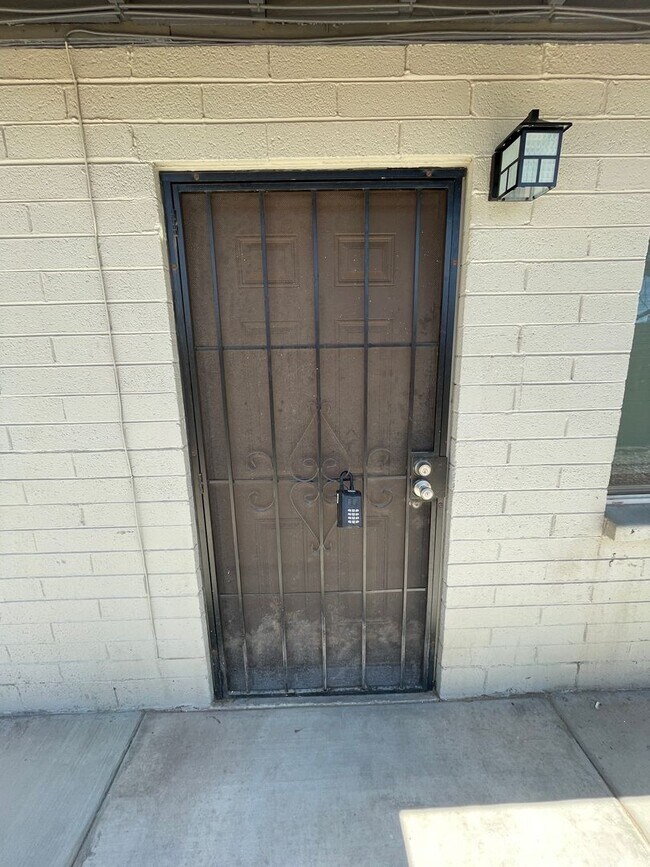 9361 W Polk St Tolleson, AZ 85353 photo 3