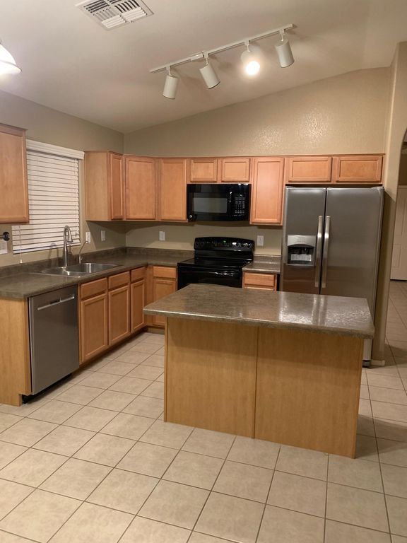 4197 E Sandy Way Gilbert, AZ 85297 photo 5