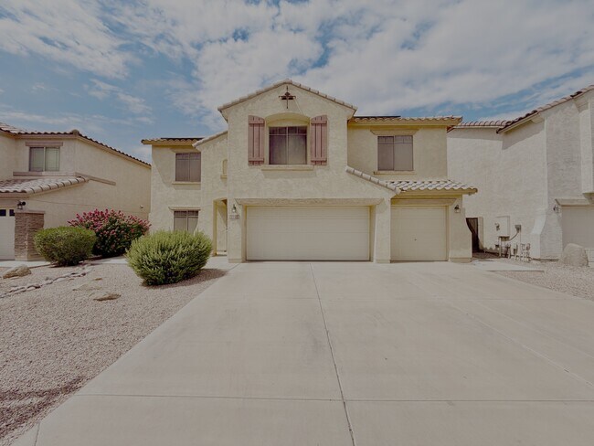 43214 W Magnolia Rd