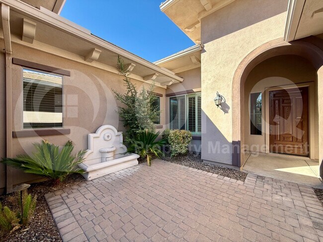 350 W Yellowstone Way Chandler, AZ 85248 photo 3