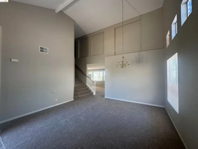 5575 Sunview Court, Antioch, CA 94531 photo 4