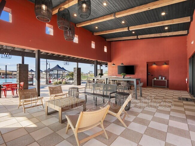 17866 W Washington St Goodyear, AZ 85338 photo 3