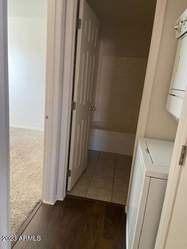 595 W 20th Ave Apache Junction, AZ 85120 photo 4