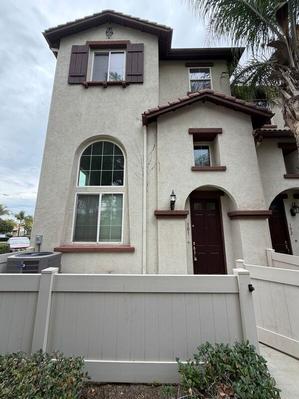 33770 Willow Haven Ln photo 2