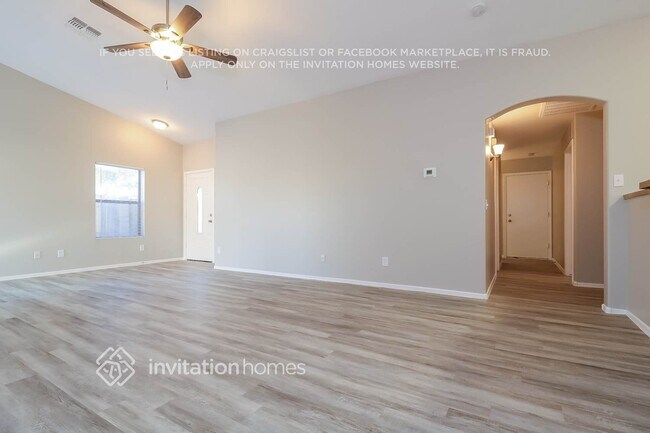 5448 S 237th Ln Buckeye, AZ 85326 photo 2