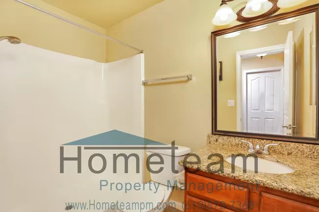 3030 Suncrest Dr San Diego, CA 92116 photo 4