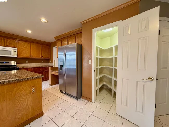 7 Goldmeadow Ct Brentwood, CA 94513 photo 4