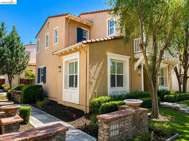 2103 Maidenhair Way San Ramon, CA 94582 photo 3