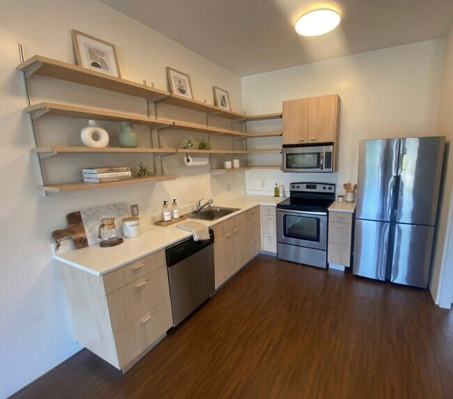 Beautiful Spacious 1 Bedroom Loft At Pacific Cannery Lofts – 1201 Pine St , Oakland photo 2