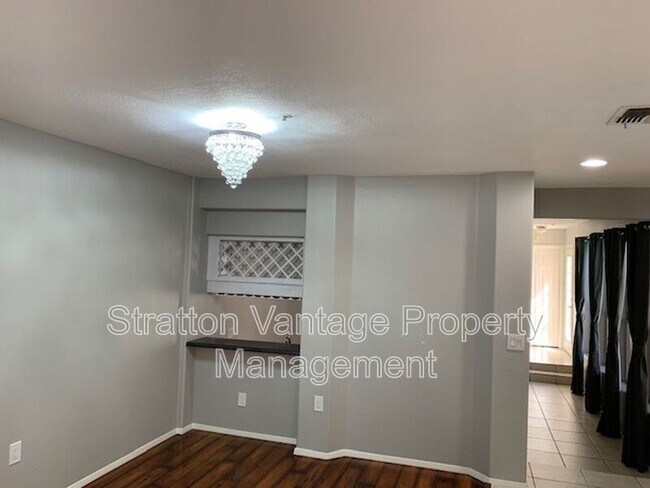 11252 E Sahuaro Dr Scottsdale, AZ 85259 photo 4