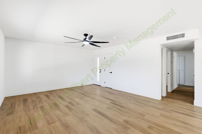 8608 E Whitton Ave Scottsdale, AZ 85251 photo 4