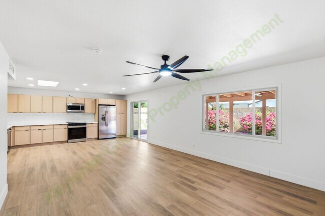 8608 E Whitton Ave Scottsdale, AZ 85251 photo 3