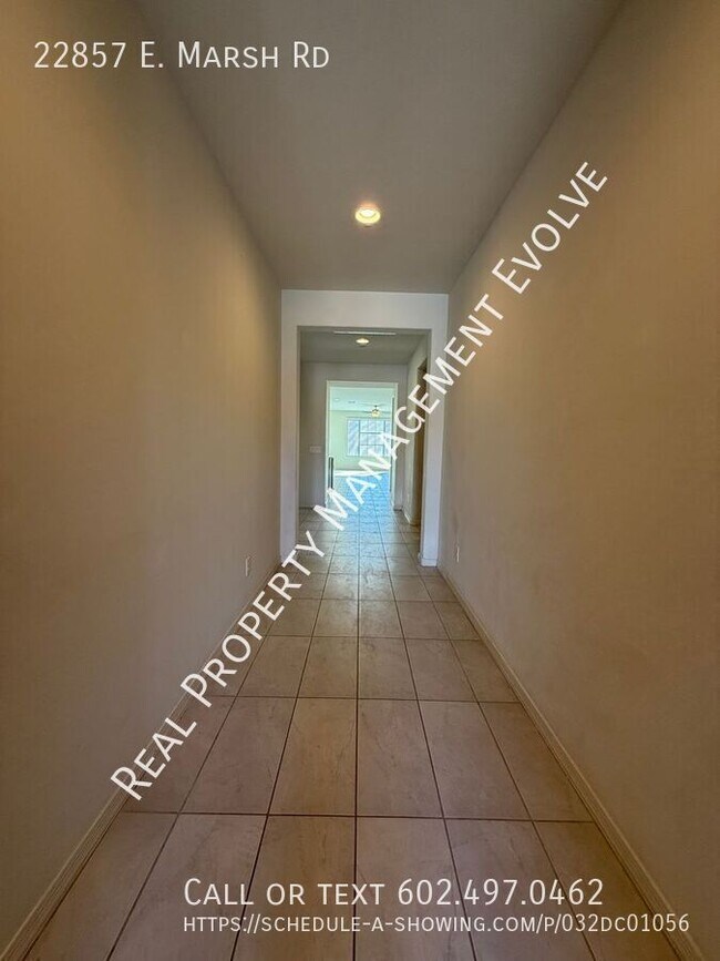 22857 E Marsh Rd Queen Creek, AZ 85142 photo 3