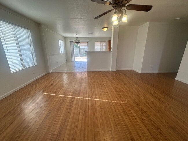 2257 E Stottler Dr Gilbert, AZ 85296 photo 5