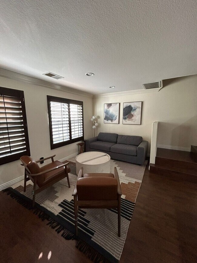 3756 Mykonos Ln San Diego, CA 92130 photo 4