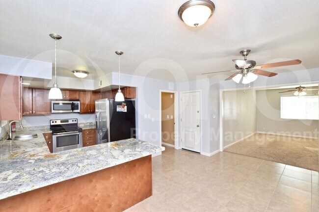 1717 N Oleander St Tempe, AZ 85288 photo 4