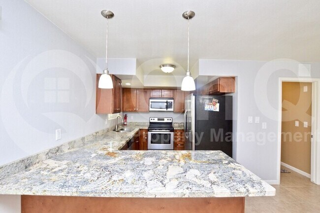 1717 N Oleander St Tempe, AZ 85288 photo 3