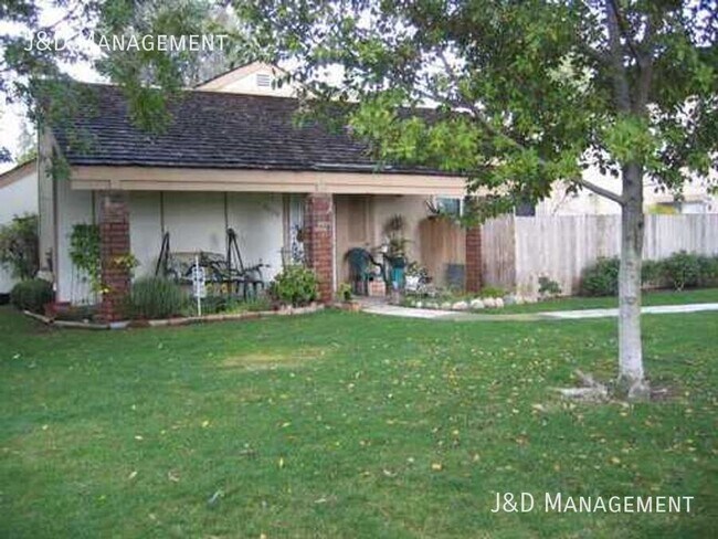 5009 Ducos Pl San Diego, CA 92124 photo 2
