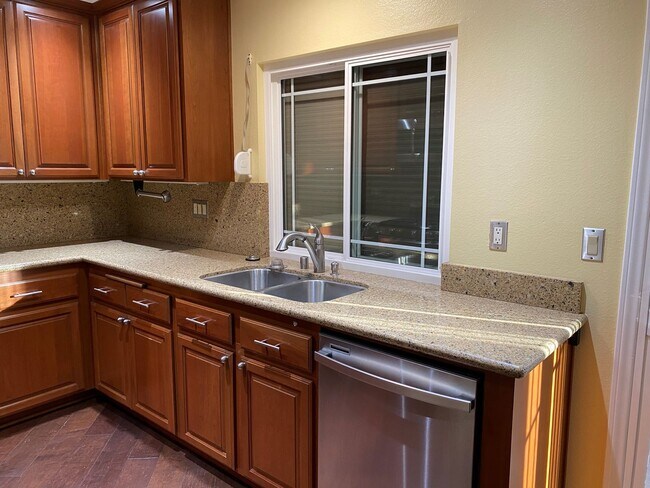 8201 Loma View Ct Spring Valley, CA 91977 photo 4
