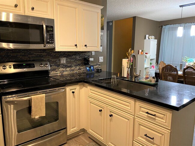 580 Portsmouth Dr Unit C Chula Vista, CA 91911 photo 5