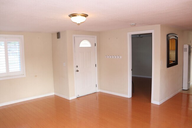 2004 Calaveras Rd Milpitas, CA 95035 photo 4
