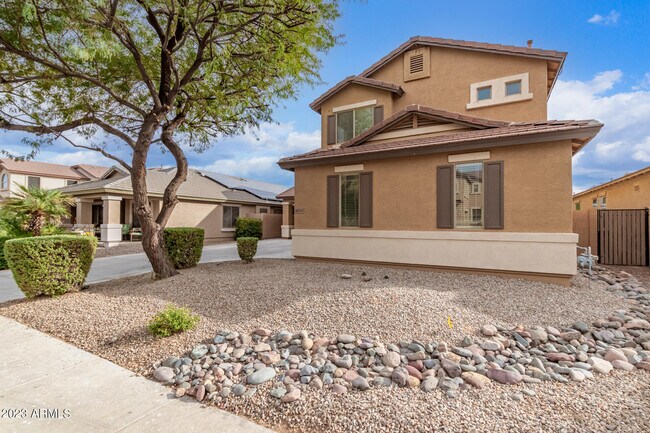 40747 W Robbins Dr Maricopa, AZ 85138 photo 4
