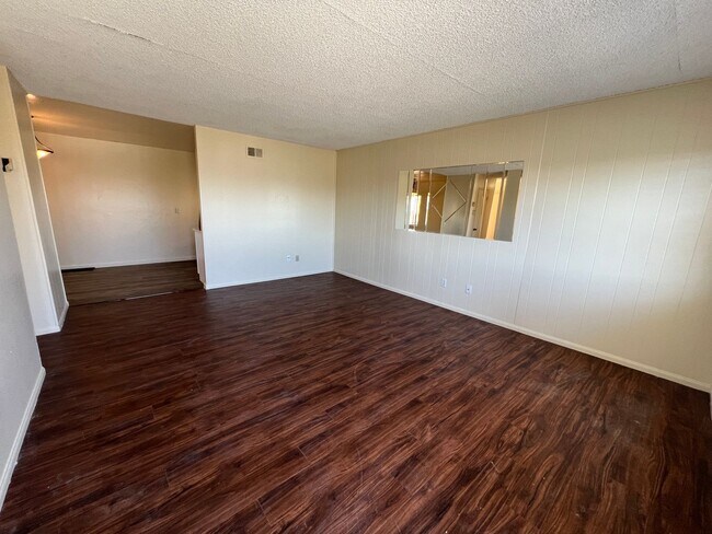 1611 69th St Lemon Grove, CA 91945 photo 4