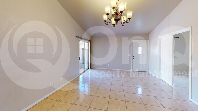 12602 W Windsor Ave Avondale, AZ 85392 photo 4